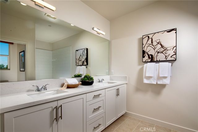 248 W Citrus Row, La Habra, CA 90633