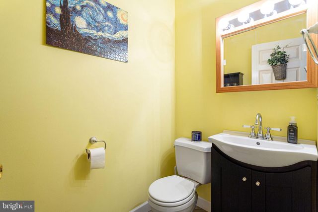 208 W HANSOME WAY, Bear, DE 19701