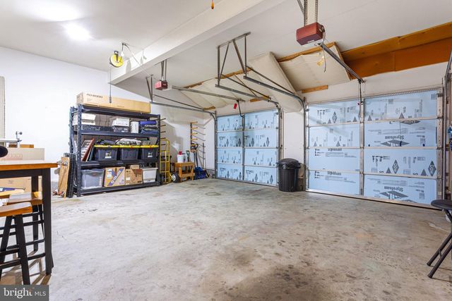 208 W HANSOME WAY, Bear, DE 19701