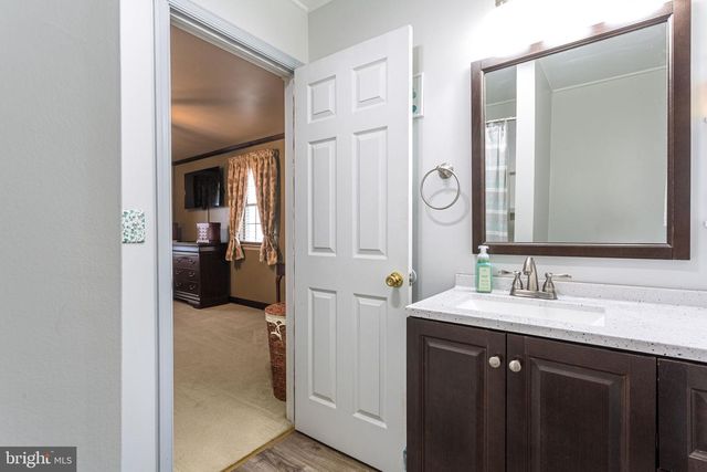 208 W HANSOME WAY, Bear, DE 19701