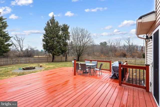 208 W HANSOME WAY, Bear, DE 19701