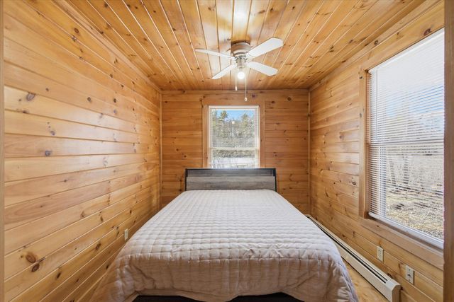 42 North Shore Road, Sandown, NH 03873