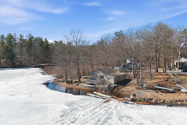 42 North Shore Road, Sandown, NH 03873