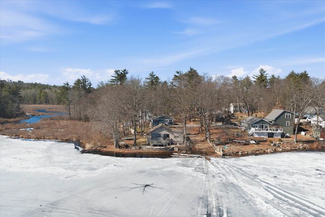42 North Shore Road, Sandown, NH 03873