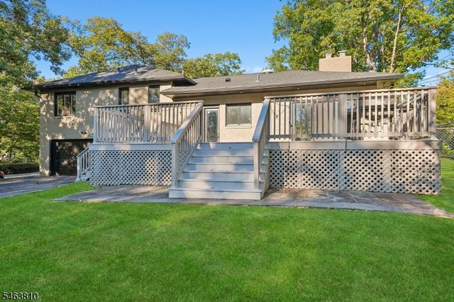 8 Foster Ct, South Orange Village Twp., NJ 07079