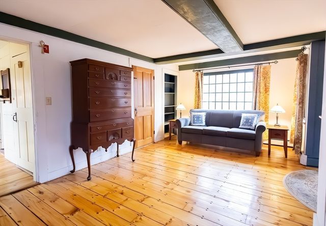 30 The Common, Phillipston, MA 01331