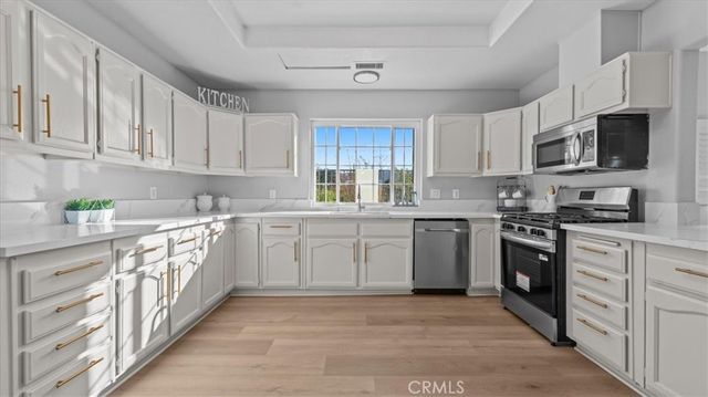 1006 W Pottery, Lake Elsinore, CA 92530