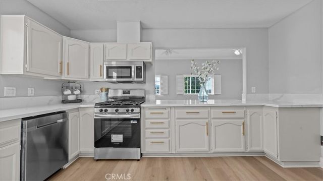 1006 W Pottery, Lake Elsinore, CA 92530