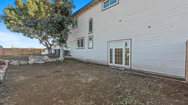 1006 W Pottery, Lake Elsinore, CA 92530