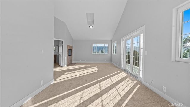 1006 W Pottery, Lake Elsinore, CA 92530