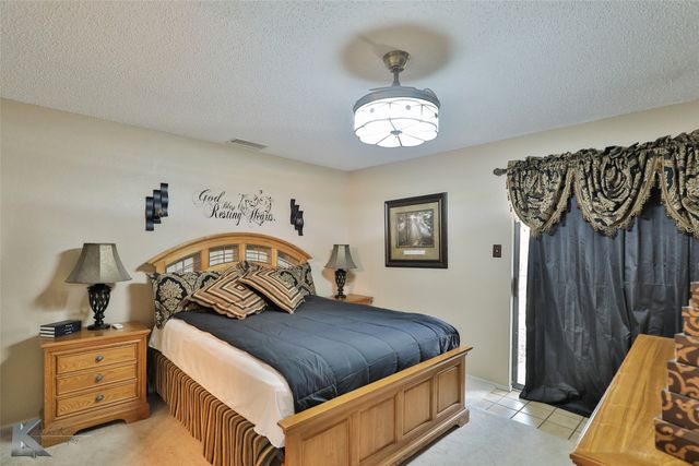 3153 Curry Lane D3, Abilene, TX 79605