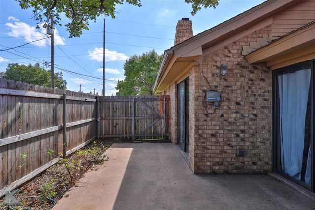 3153 Curry Lane D3, Abilene, TX 79605