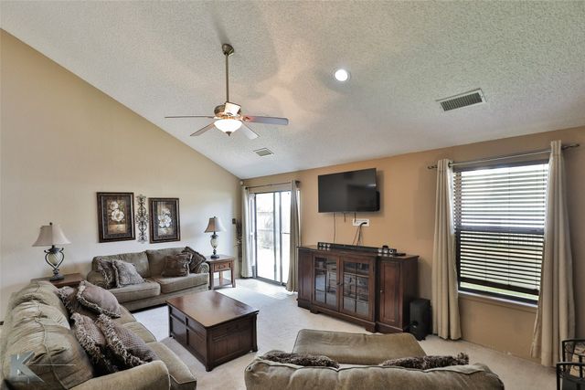 3153 Curry Lane D3, Abilene, TX 79605