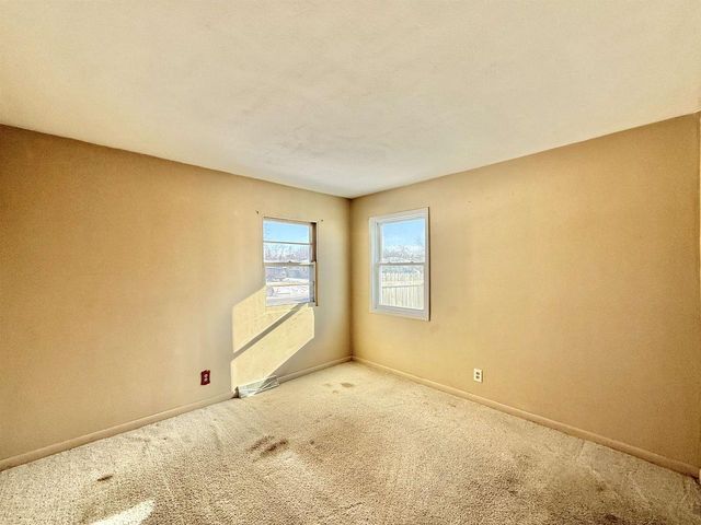 1027 Thomas Street, Janesville, WI 53545