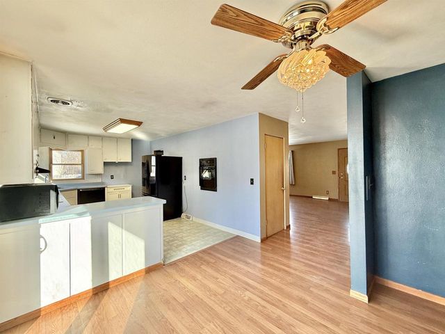 1027 Thomas Street, Janesville, WI 53545