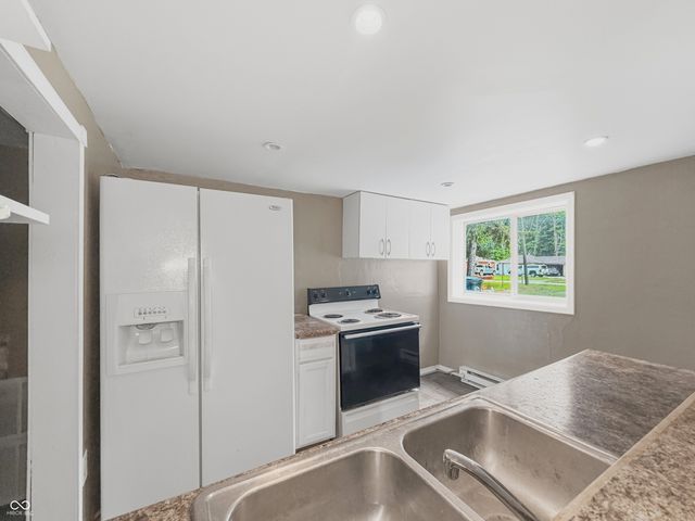 5903 Oak Lane, Anderson, IN 46013