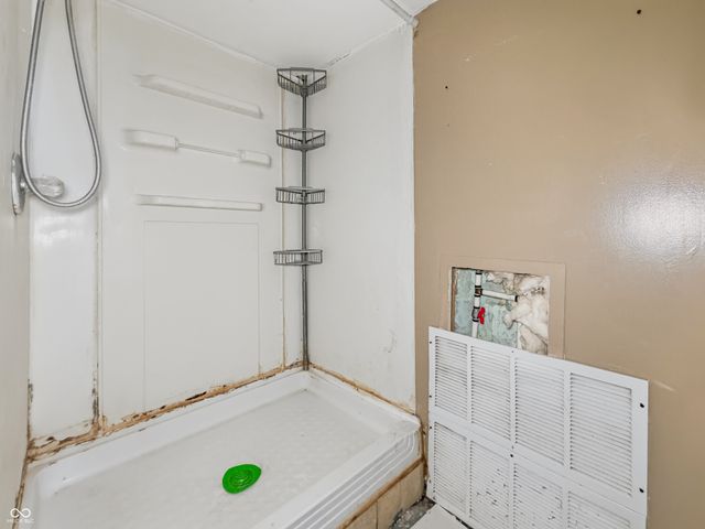 5903 Oak Lane, Anderson, IN 46013