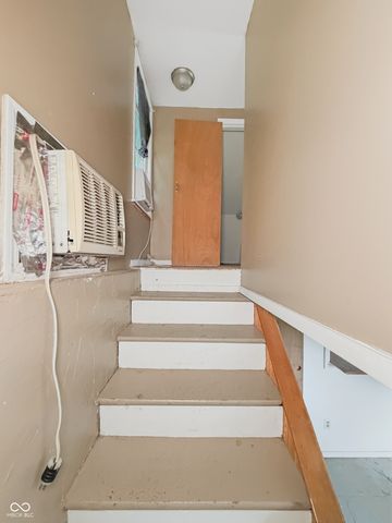 5903 Oak Lane, Anderson, IN 46013