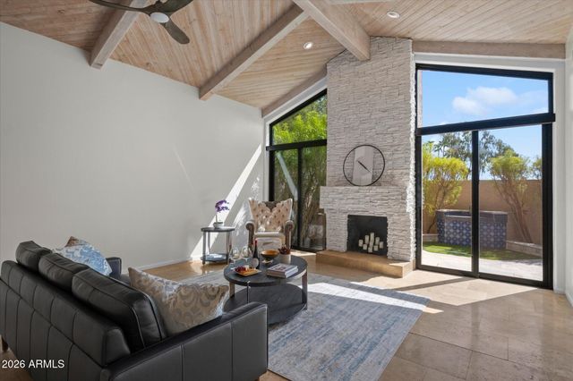8401 N 84TH Place, Scottsdale, AZ 85258
