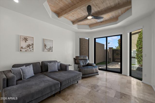 8401 N 84TH Place, Scottsdale, AZ 85258