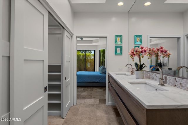 8401 N 84TH Place, Scottsdale, AZ 85258