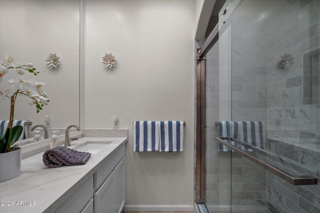 8401 N 84TH Place, Scottsdale, AZ 85258