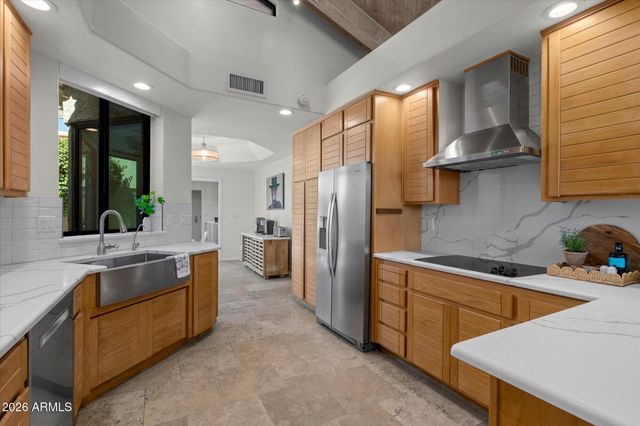 8401 N 84TH Place, Scottsdale, AZ 85258