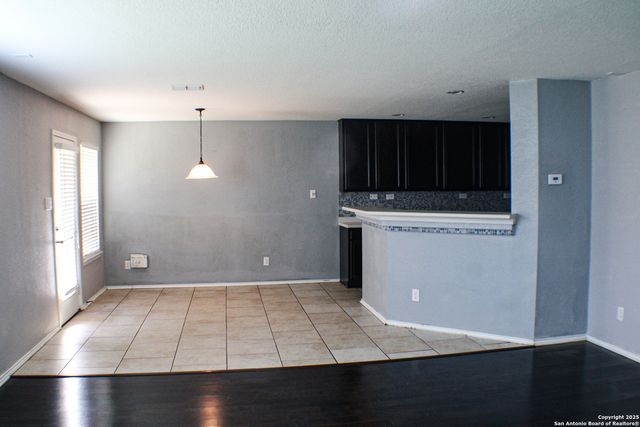 8815 Adhinger, San Antonio, TX 78245