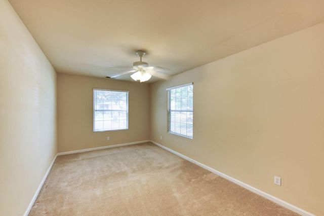 2959 Swift Avenue, Clovis, CA 93611