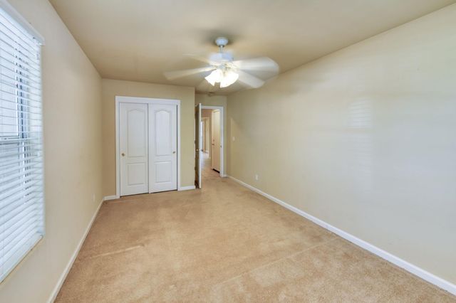 2959 Swift Avenue, Clovis, CA 93611