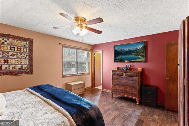 4023 Thames Drive NE, Kennesaw, GA 30144