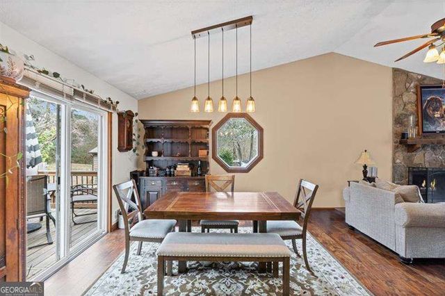 4023 Thames Drive NE, Kennesaw, GA 30144