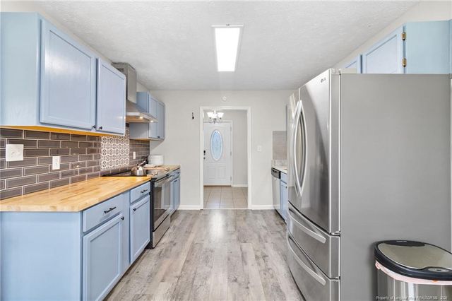 8606 Tangletree Drive, Linden, NC 28356