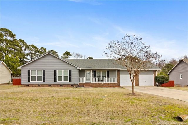 8606 Tangletree Drive, Linden, NC 28356