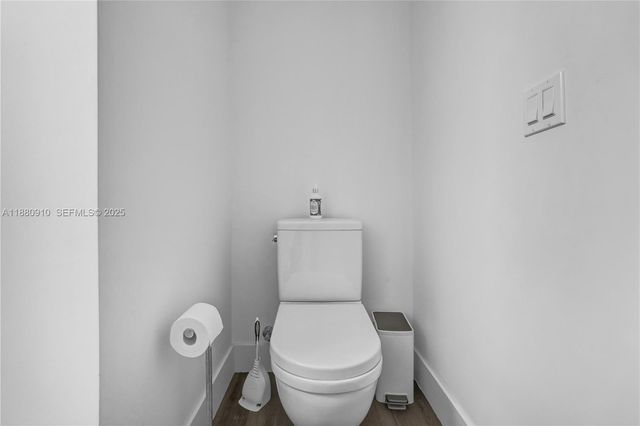 300 Sunny Isles Boulevard 41802, Sunny Isles Beach, FL 33160