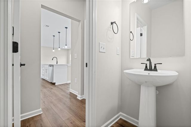 1001 Rainier Drive, Euharlee, GA 30120