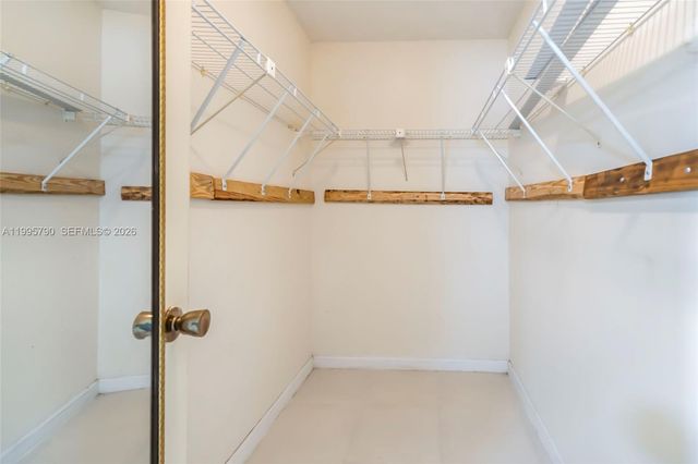 1005 SW 18th St, Boynton Beach, FL 33426