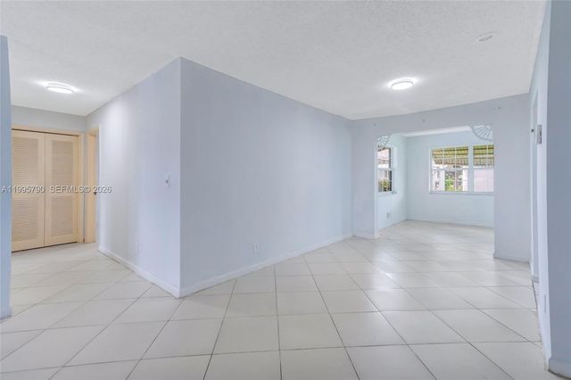 1005 SW 18th St, Boynton Beach, FL 33426