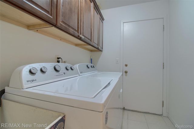 44420 Wright Way, Novi, MI 48375