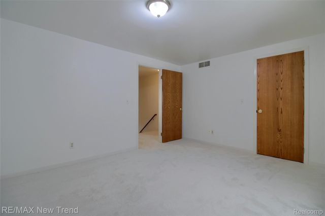 44420 Wright Way, Novi, MI 48375