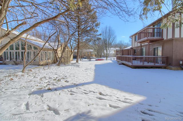 44420 Wright Way, Novi, MI 48375