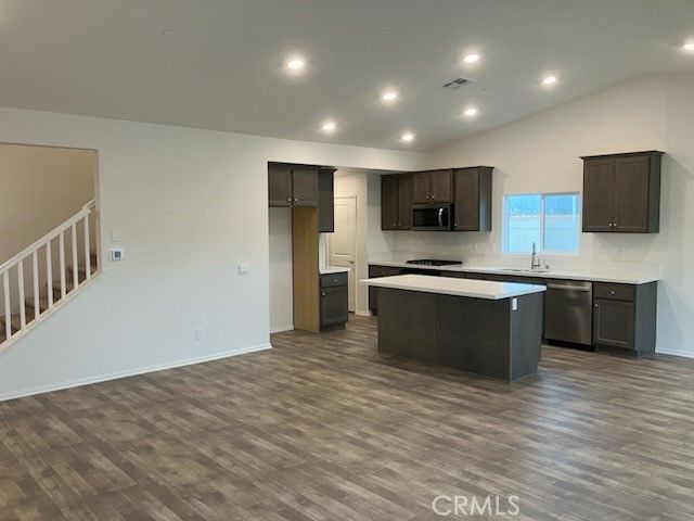 1340 Callista Way, Perris, CA 92571