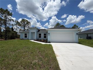 1425 LINDSAY AVENUE, North Port, FL 34286