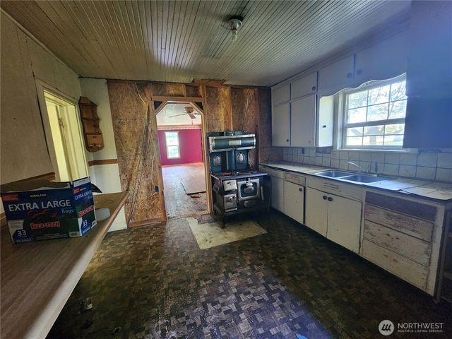 175 Stevens Road, Chehalis, WA 98532