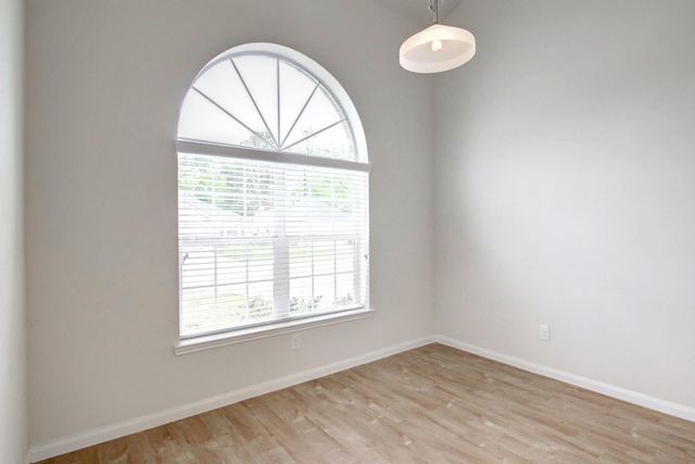 21614 N Werrington Way, Houston, TX 77073