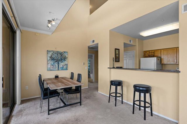 20100 N 78th Place 2203, Scottsdale, AZ 85255
