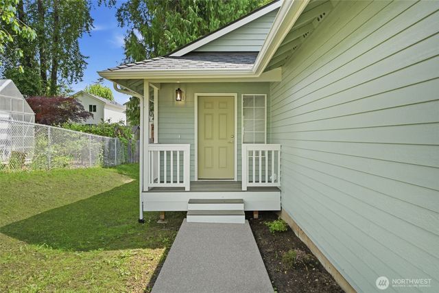 211 Anderson Avenue, Granite Falls, WA 98252