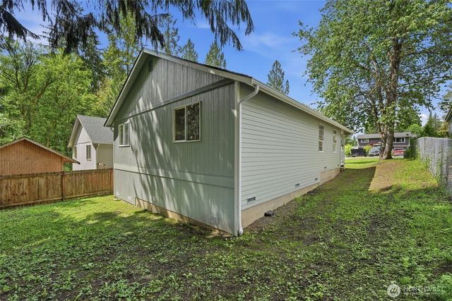 211 Anderson Avenue, Granite Falls, WA 98252