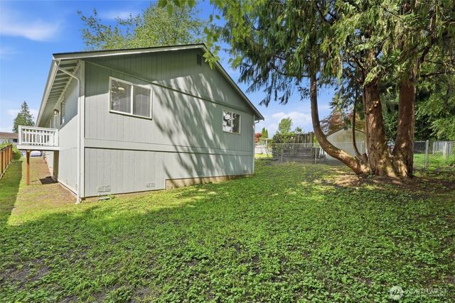 211 Anderson Avenue, Granite Falls, WA 98252