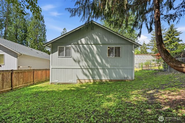 211 Anderson Avenue, Granite Falls, WA 98252
